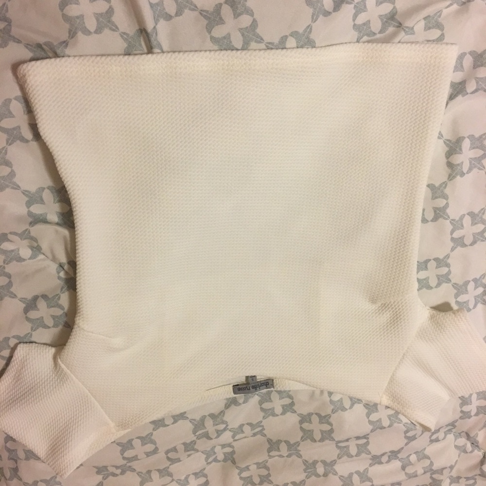 White shirt - Picture 3 of 3